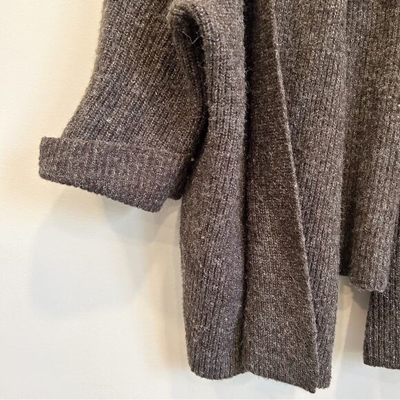 Anthropologie Akeni + Kin Open Wide Sleeve Ribbed Cardigan Gray Size OS - Picture 4 of 9